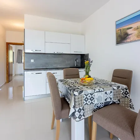 Apartments Sunshine E Crikvenica Exterior photo