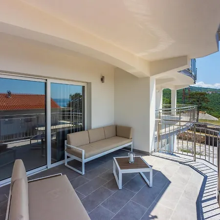 Apartments Sunshine E Crikvenica Exterior photo