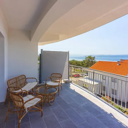 Apartments Sunshine E Crikvenica Exterior photo