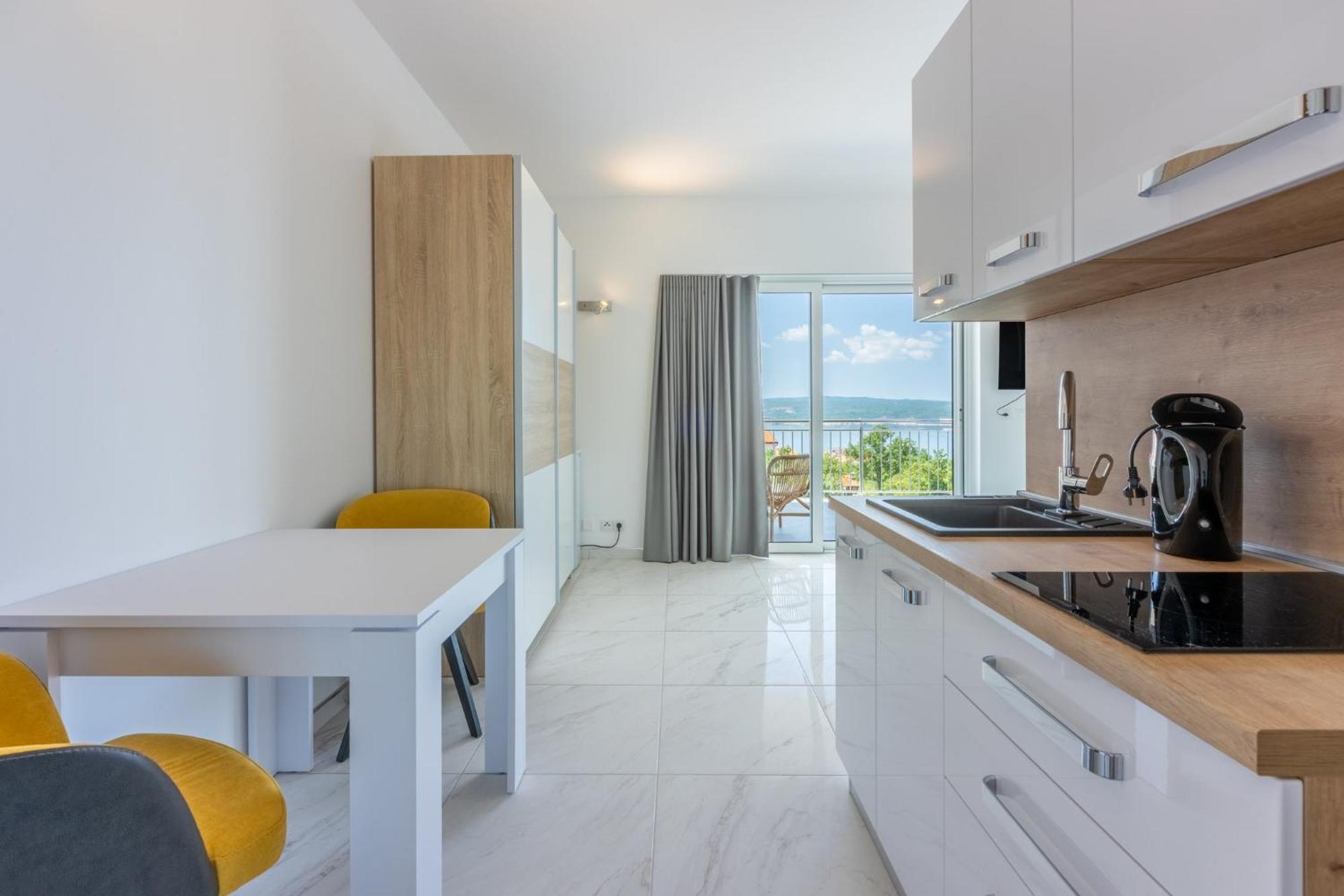 Apartment Sunshine E Crikvenica